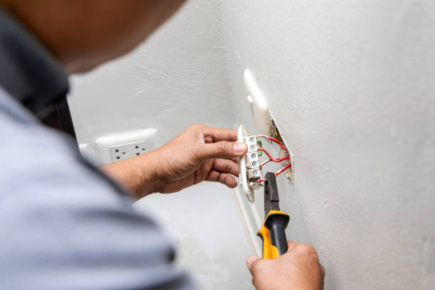 Best Electrician Near Me  in Moa, UT